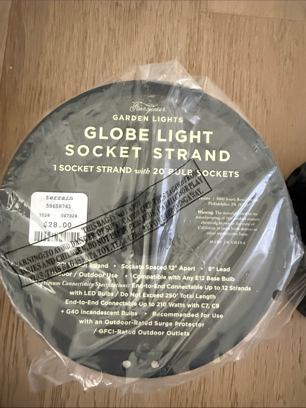 Globe Light Socket Strand in Black - Garden Lights